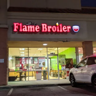 Flame Broiler | Butler Pointe