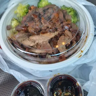 Beef, rice, veggie bowl