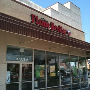 The Flame Broiler - Tyler near Magnolia in Riverside