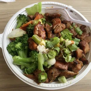 Regular chicken with veggie