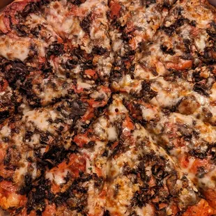 Pepperoni, mushroom, garlic