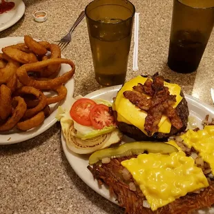 April 20th 2017. I dont know how managed to eat these onion rings, this 1 lb burger and cheesy onion hashbrowns (best Ive ever had here)