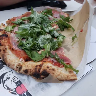 Prosciutto pizza
