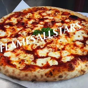 FLAMES ALL STARS 
WOOD-FIRED NEAPOLITAN PIZZA 
BOOK YOUR PARTY 
EATWELL@FLAMESALLSTARS.COM
949.943.0263