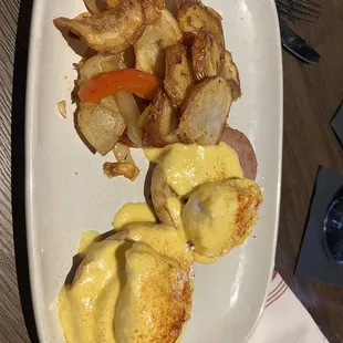 Eggs Benedict