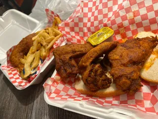 Helen's Hot Chicken