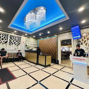 sushi and sashimi, interior