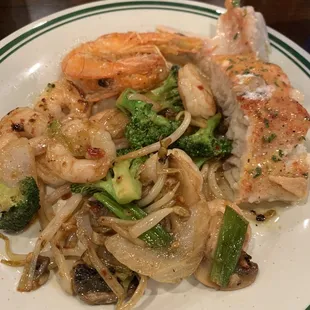 Hibachi grill shrimp and broccoli with a sliver of salmon and deep fried shrimp