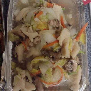 Pork low mein? Where are the noodles?