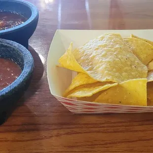 Fresh chips and salsa (the hot had a nice kick to it)