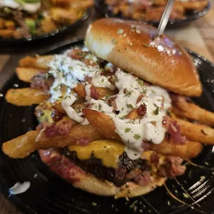 Ranch burger with CAMEL meat burger