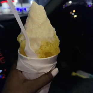 Small snowcone Banana with condensed milk