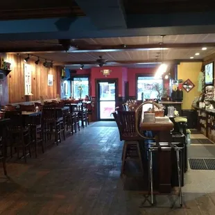 FJ&apos;s main bar, looking out the front door.