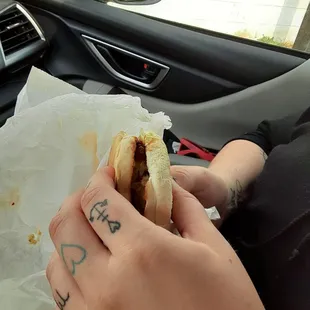 Chili cheeseburger