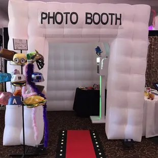 Flash A Smile Photobooth (916) 905-3788 at Flamingo Palace Banquet Hall #flashasmile #photobooth  http://www.flashasmile.com