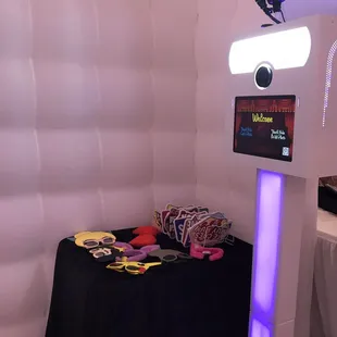 Flash A Smile Photobooth (916) 905-3788 at Flamingo Palace Banquet Hall #flashasmile #photobooth  http://www.flashasmile.com