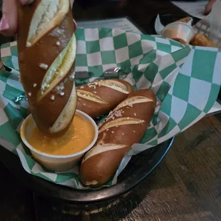 Pretzel and cheese
