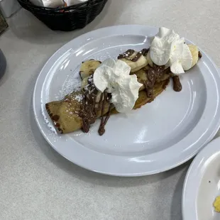 Nutella and banana crepe