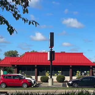 a view of the outside of the restaurant