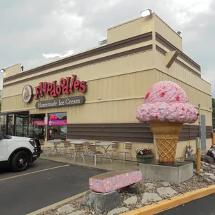 Another shot of the outside - drive through window is on the other side.