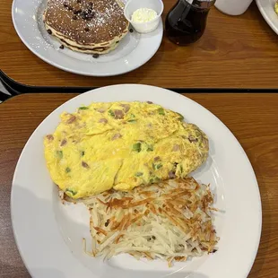 Denver omelet, chocolate chip pancakes