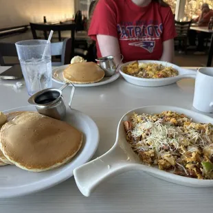 Scramble comes with 3 flapjacks