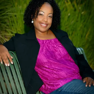 Tracey F.