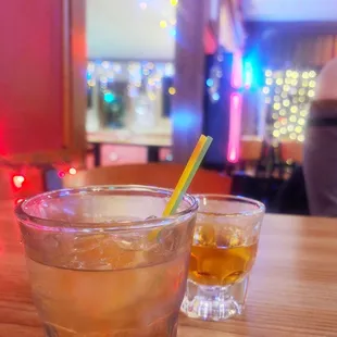 Whiskey smash (front) + Tullamore Dew (behind)