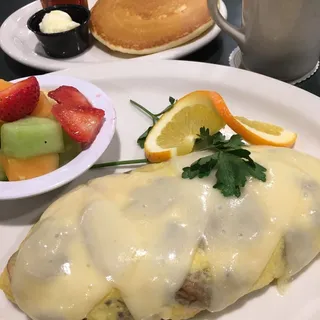 Mushroom & Swiss Omelette