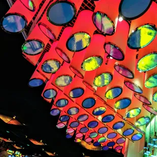 Just a little bar in the middle of the casino. Really cool lighting fixtures tho.