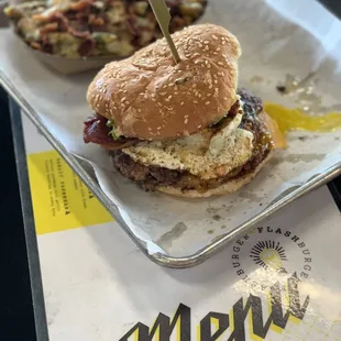 El Jefe with bacon pesto fries