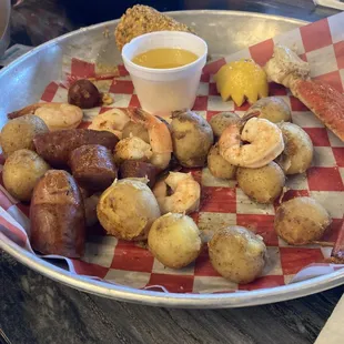 Shrimp/Crab/ boil dinner-Friday lunch special