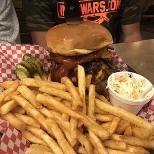 Ultimate 1 pound BBQ sandwich
