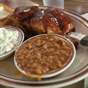 Chicken with apple slaw and beans