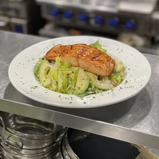 Cesar salad w/honey glaze salmon