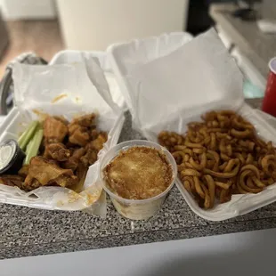 Buffalo Wings, Curly Fries, Panko Crusted Aged Cheddar Mac