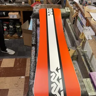 K2 geometric sold at Flatlanders