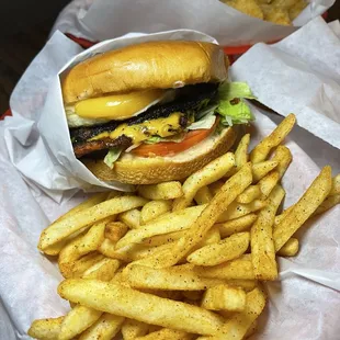 Sarap Manila Burger  Cajun - Cajun Fries