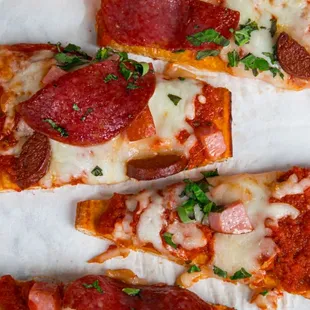 Meat Lover&apos;s Flatbread