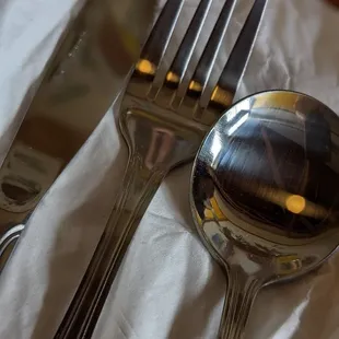 two forks and a spoon