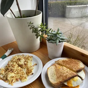 Breakfast Sandwich
