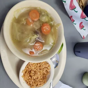 This is the Caldos de Res. It was very warming and a tad salty. I liked it a lot :3