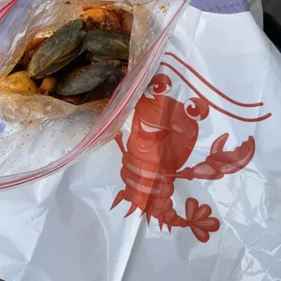 They brought all the necessary tools to dig right in and get some grubbin'