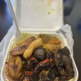 Oxtails &amp; Curry chicken