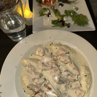 Panino Caprese e Pesto Sandwich Lunch