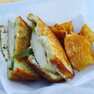 Lemon pepper chicken philly melt