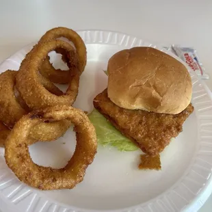 Fish sandwich with onion rings