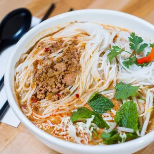 Kao Poon (Lao Spicy Curry Coconut Noodle Soup)