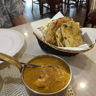 32. Chicken Korma