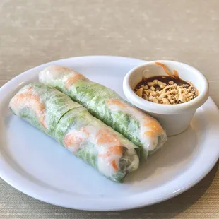 A2. Shrimp and Pork Spring Rolls (Goi Cuon Tom Thit).
